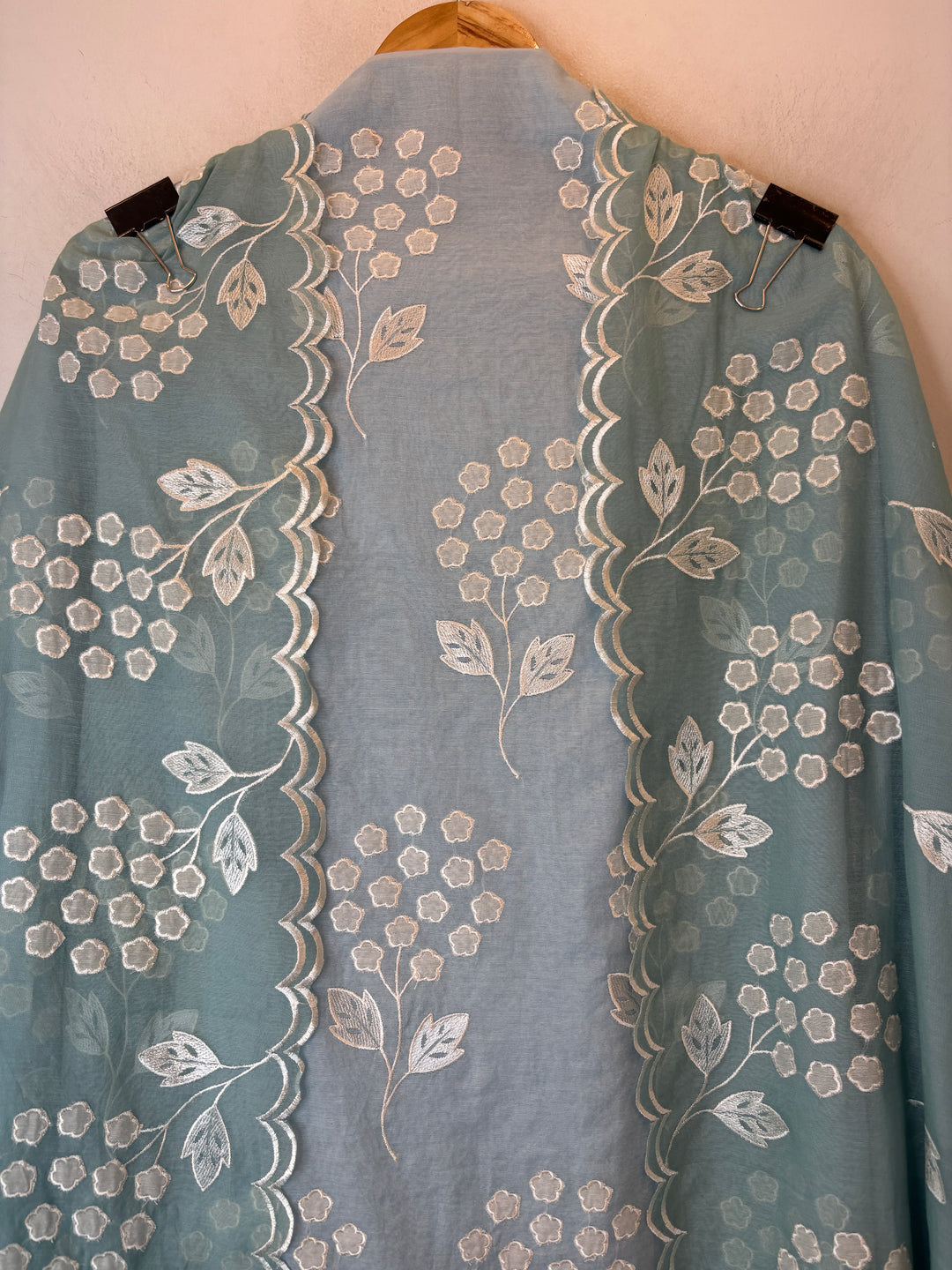 Zivara – Blue Mul Chanderi Ombre Appliqué Work Unstitched Suit