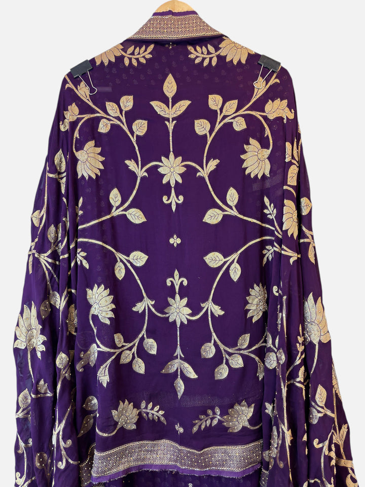 Design by Pakiza purple khadi georgette dupatta with gold Banarasi floral weaving, cutdana, and intricate beadwork.
