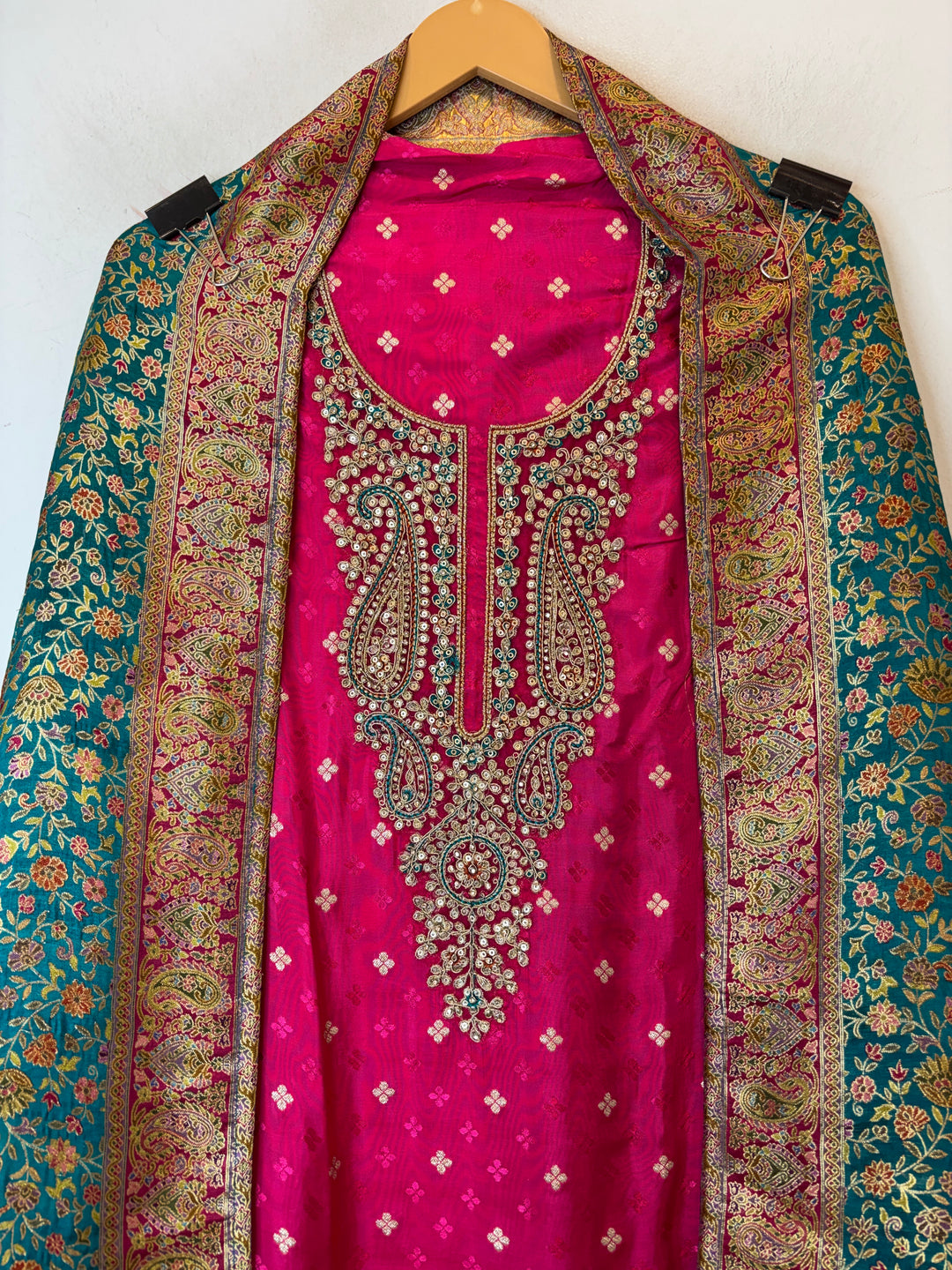Zarisha – Pink Banarasi Woven Silk Embellished Ensemble