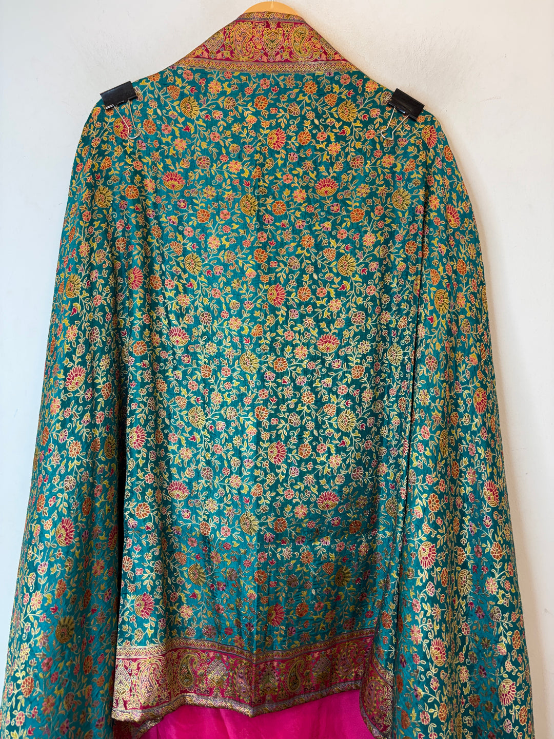 Zarisha – Pink Banarasi Woven Silk Embellished Ensemble