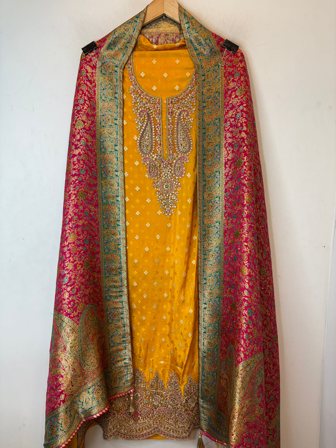 Zarisha – Yellow Banarasi Woven Silk Embellished Ensemble