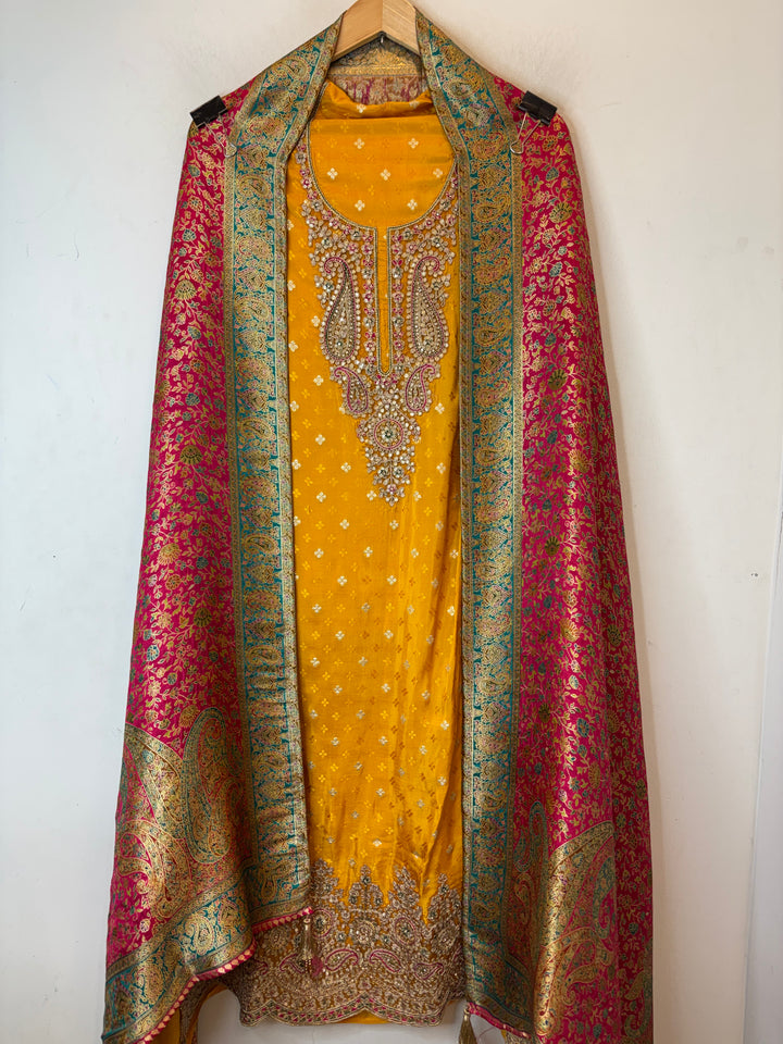 Zarisha – Yellow Banarasi Woven Silk Embellished Ensemble