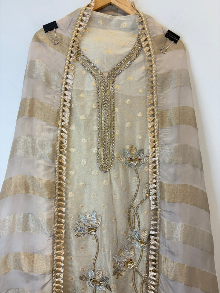 Elara – Zari Mirror Tissue Suit