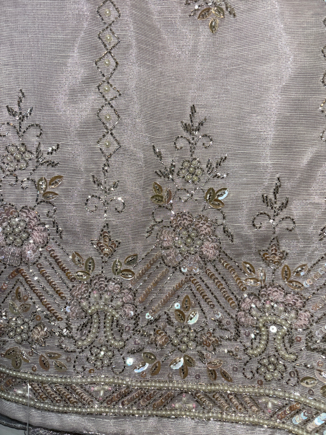 Reha – Pearl Handworked Tissue Linen Suit