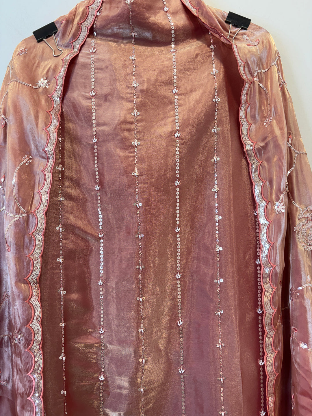 Raahi – Sequin Glass Tissue Suit
