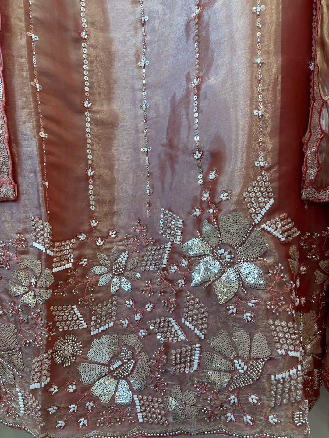 Raahi – Sequin Glass Tissue Suit
