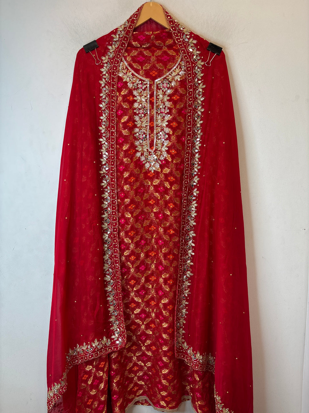 Zunaira – Red Khadi Georgette Banarasi Embellished Ensemble