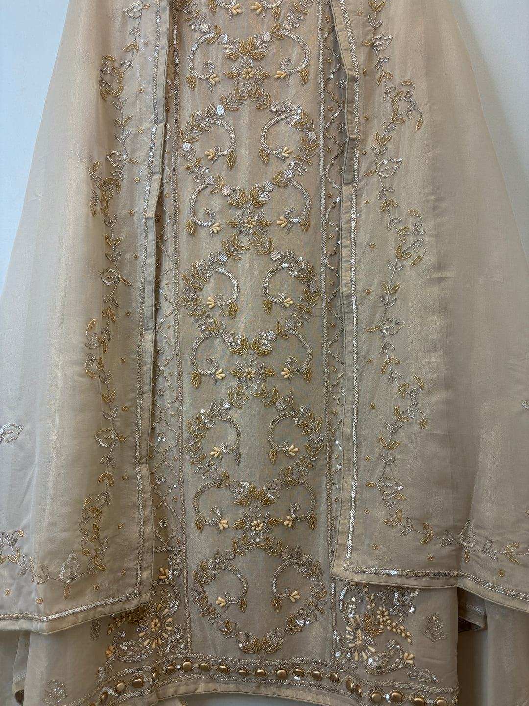 Zarin – Ivory Gold Tissue Suit