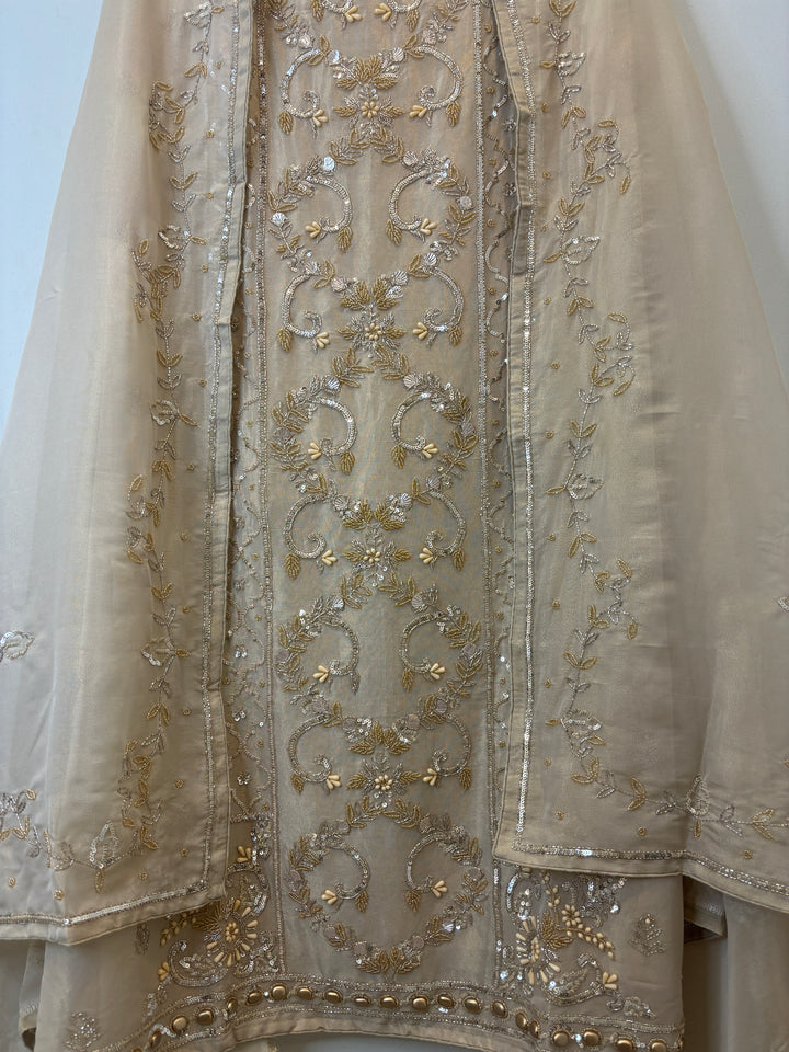 Zarin – Ivory Gold Tissue Suit