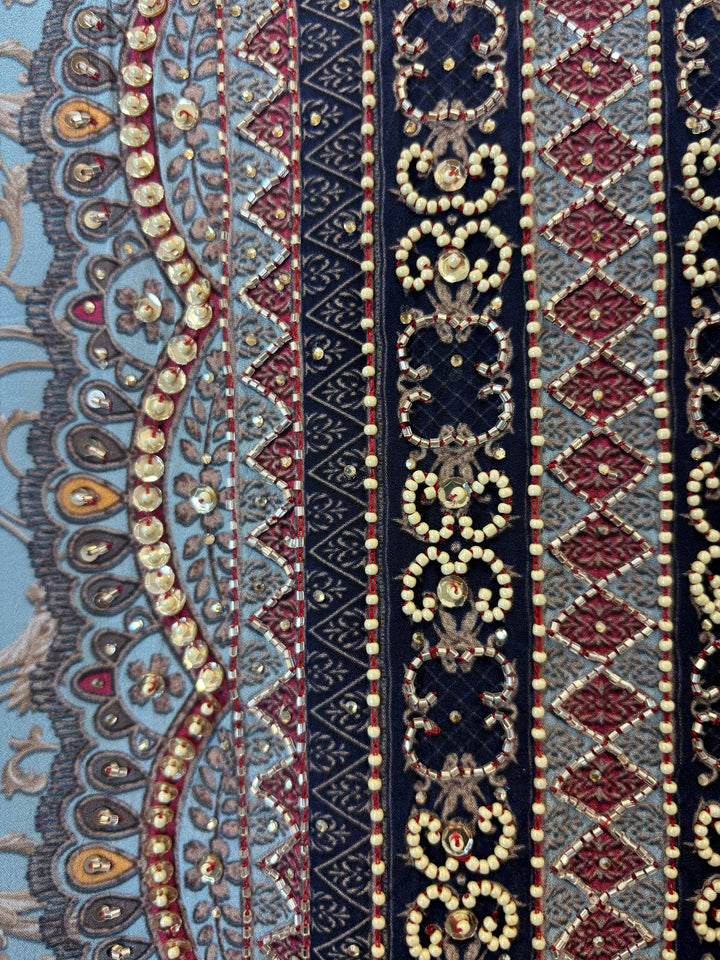Amaana – Printed Crepe Suit