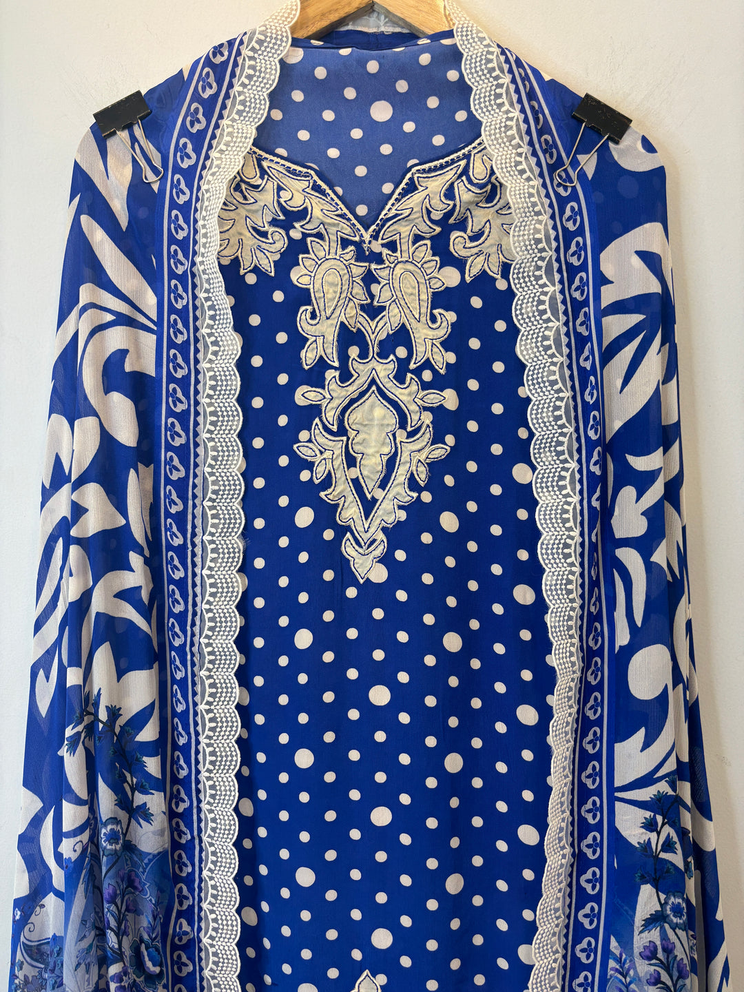 Maiza – Polka Dot Crepe Suit with Printed Dupatta