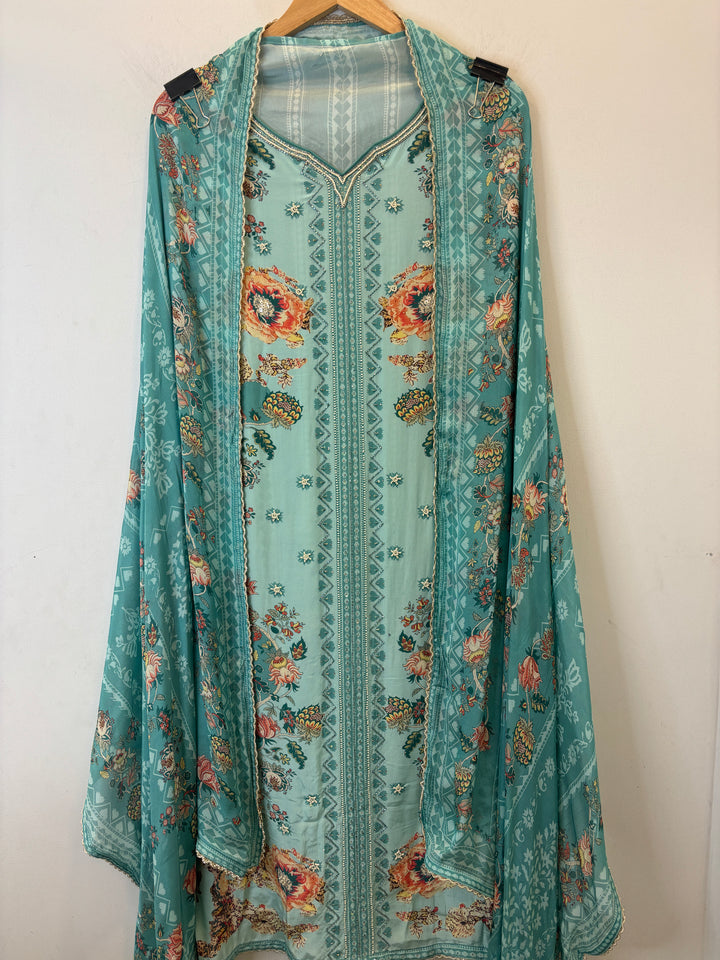Liyana – Printed Crepe Suit with Handwork