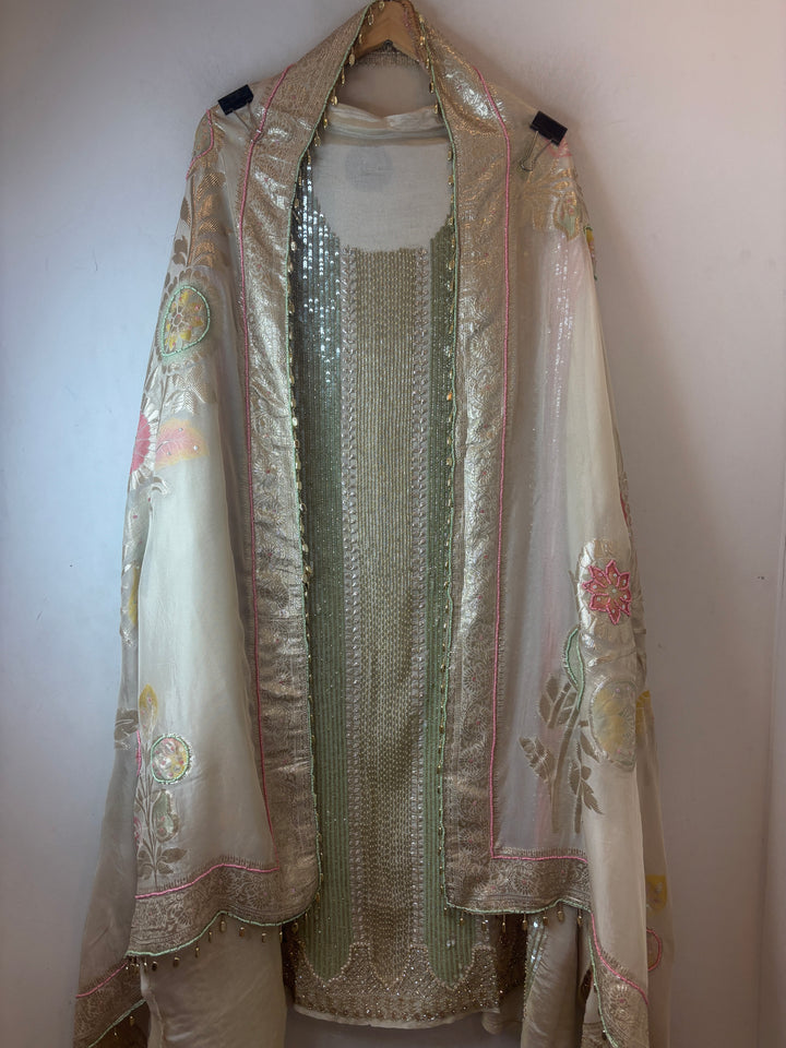 Aarisha – Shimmer Tissue Cutdana &amp; Mirror Work Ensemble