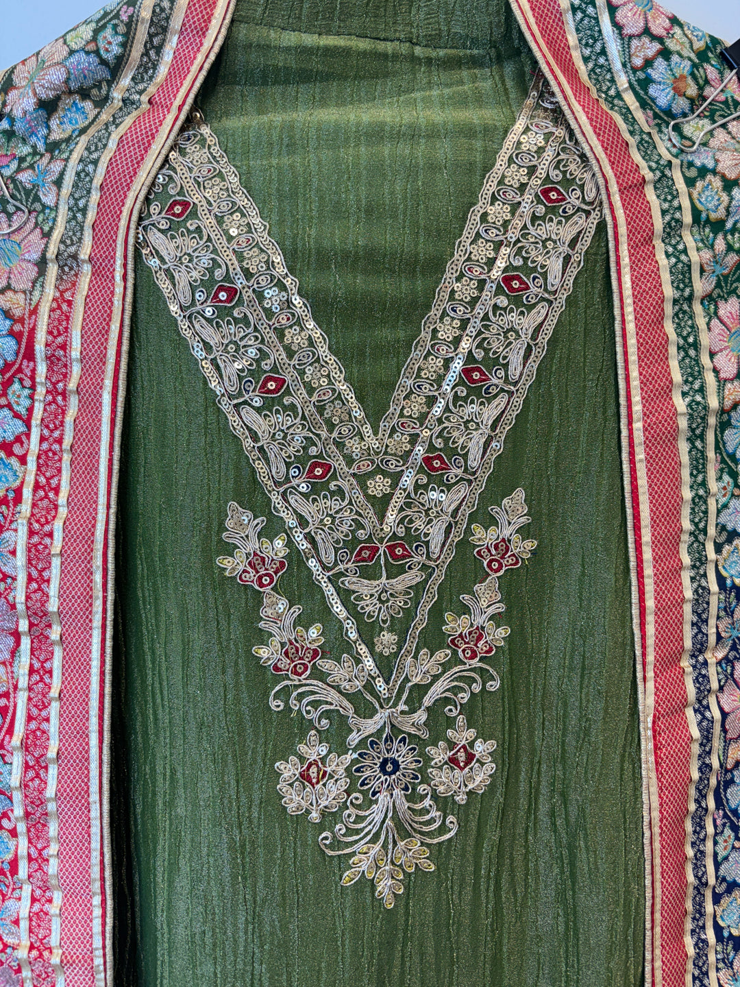Saira – Crushed Tissue Suit with Banarasi Dupatta