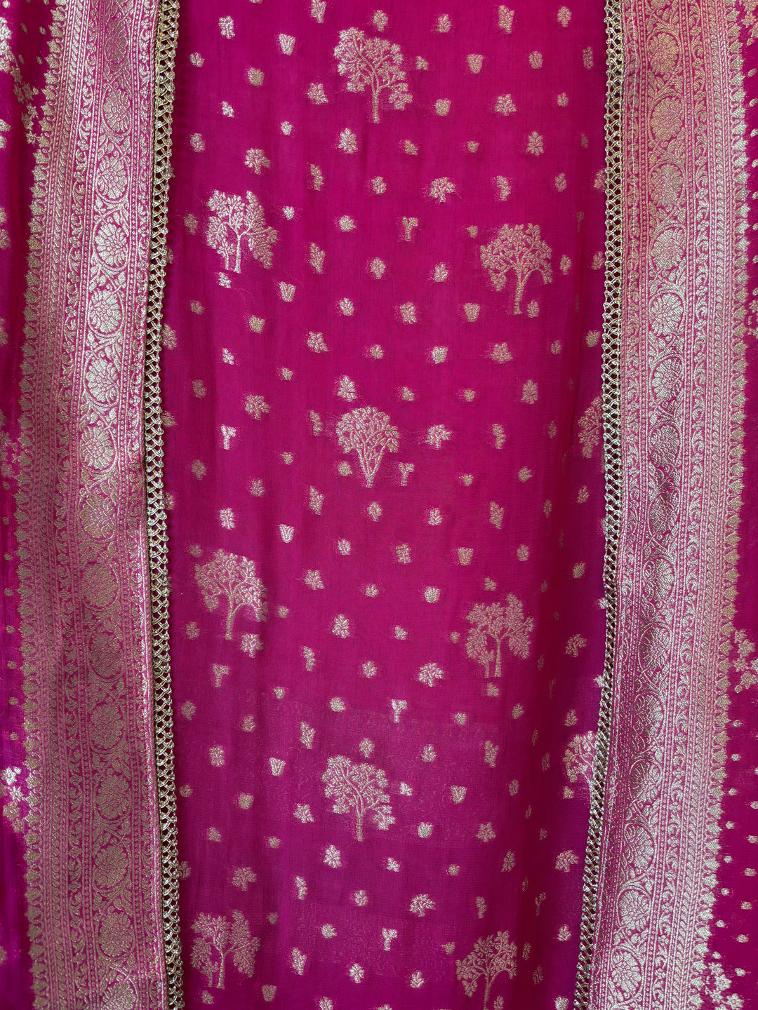 Zarika – Pink Khadi Georgette Banarasi Woven Ensemble