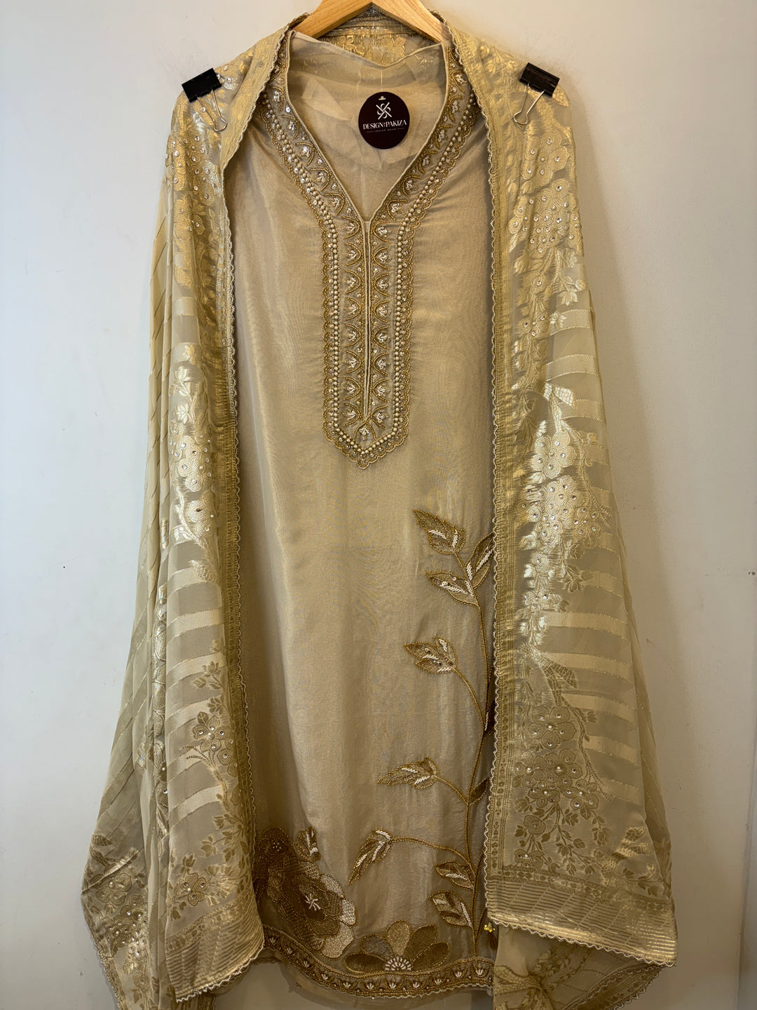 Alara – Tissue Suit with Banarasi Organza Dupatta