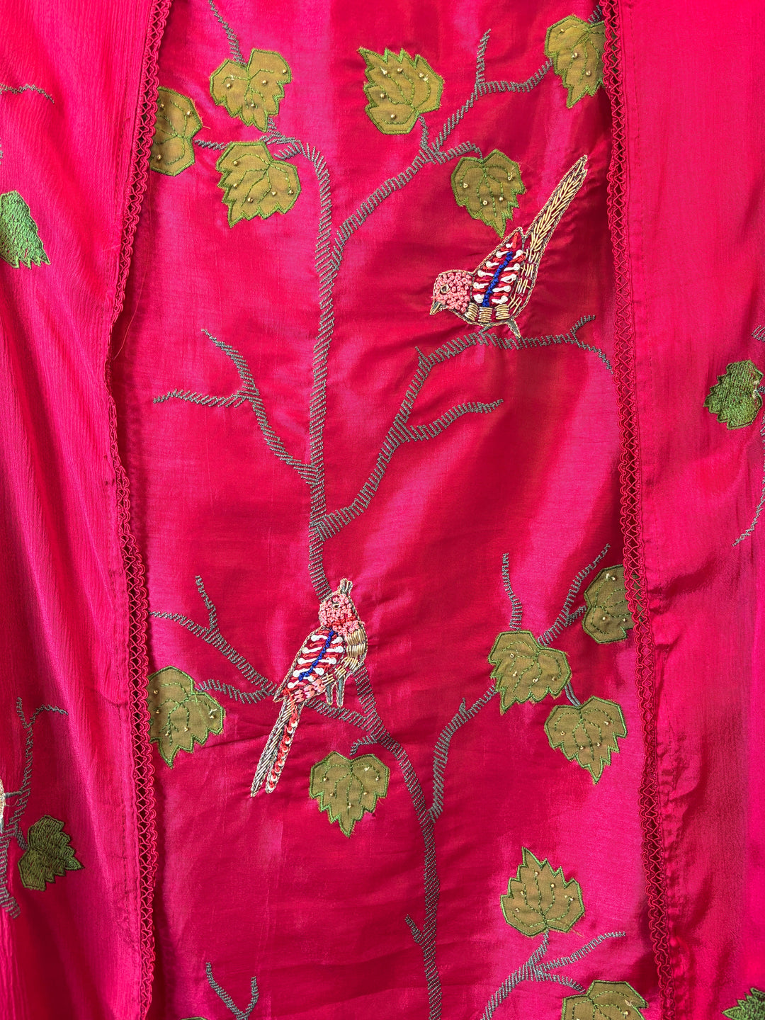 Parizaad – Rani Pink Bird Appliqué &amp; Dabka Embroidered Ensemble
