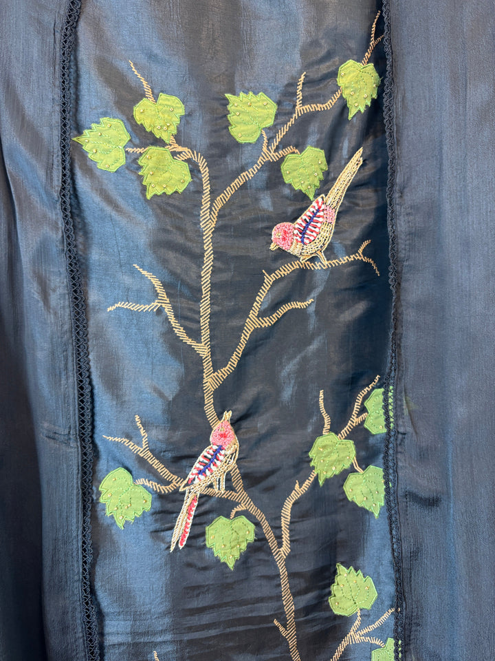 Parizaad – Black Bird Appliqué &amp; Dabka Embroidered Ensemble