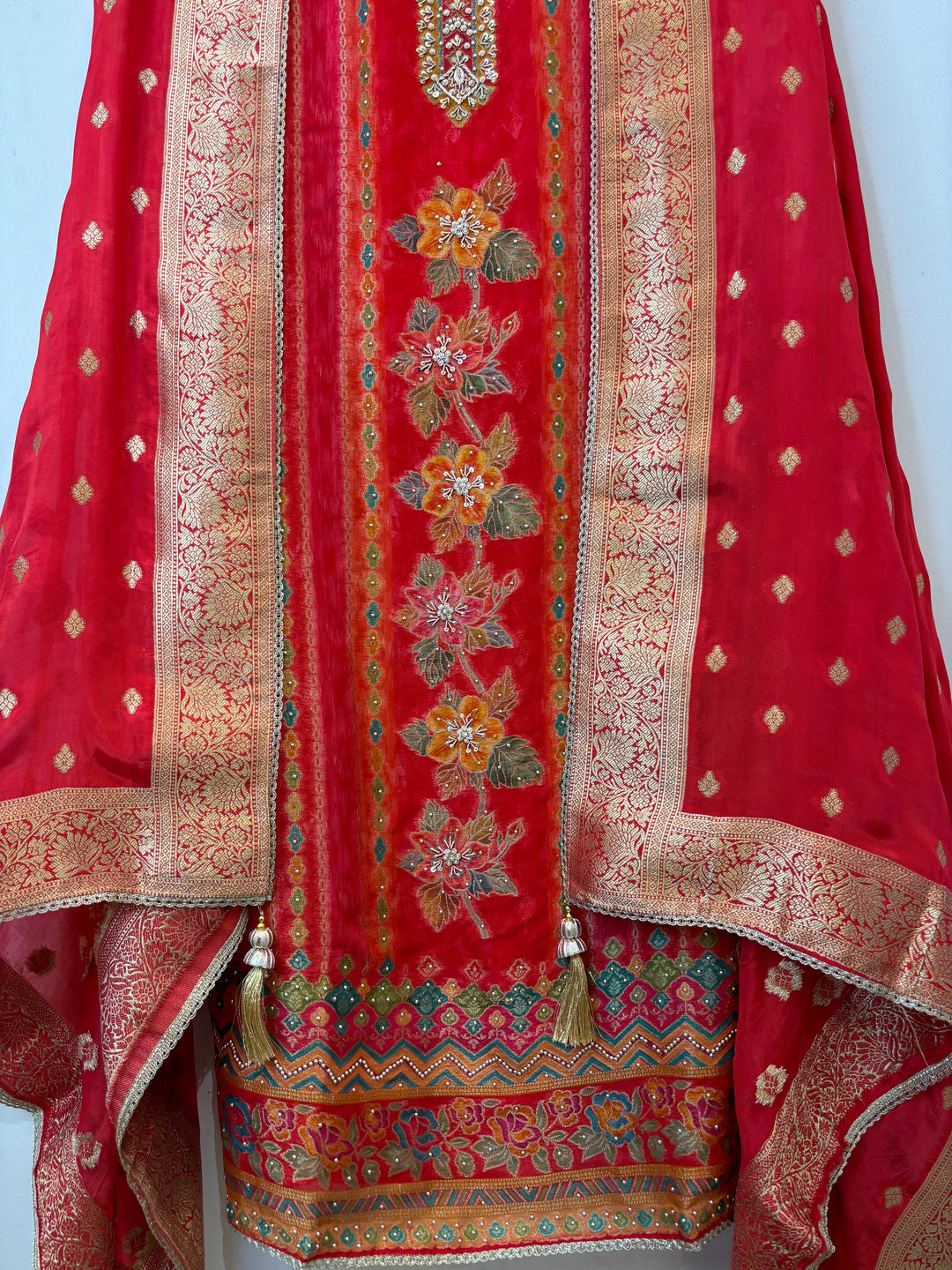 Zimal – Banarasi Organza &amp; Silk Suit