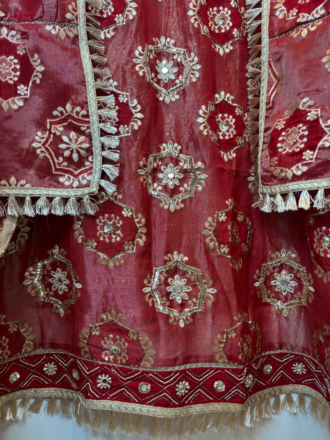 Inara – Tissue Jacquard Dabka Handwork Suit DBPRAJ01