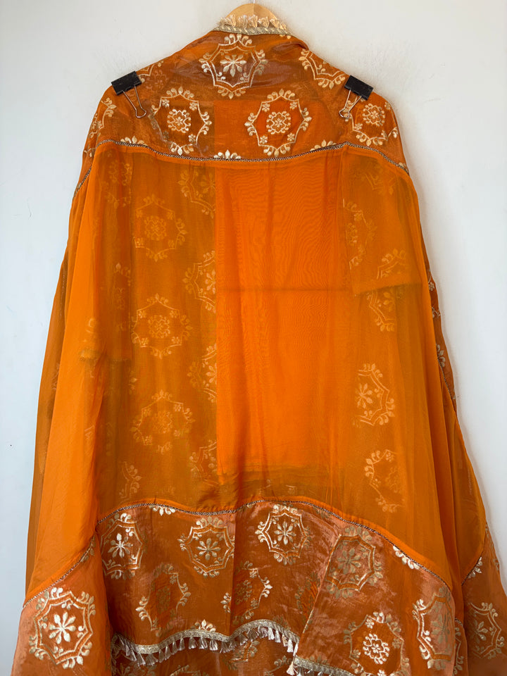 Inara – Tissue Jacquard Dabka Handwork Suit DBPRAJ02