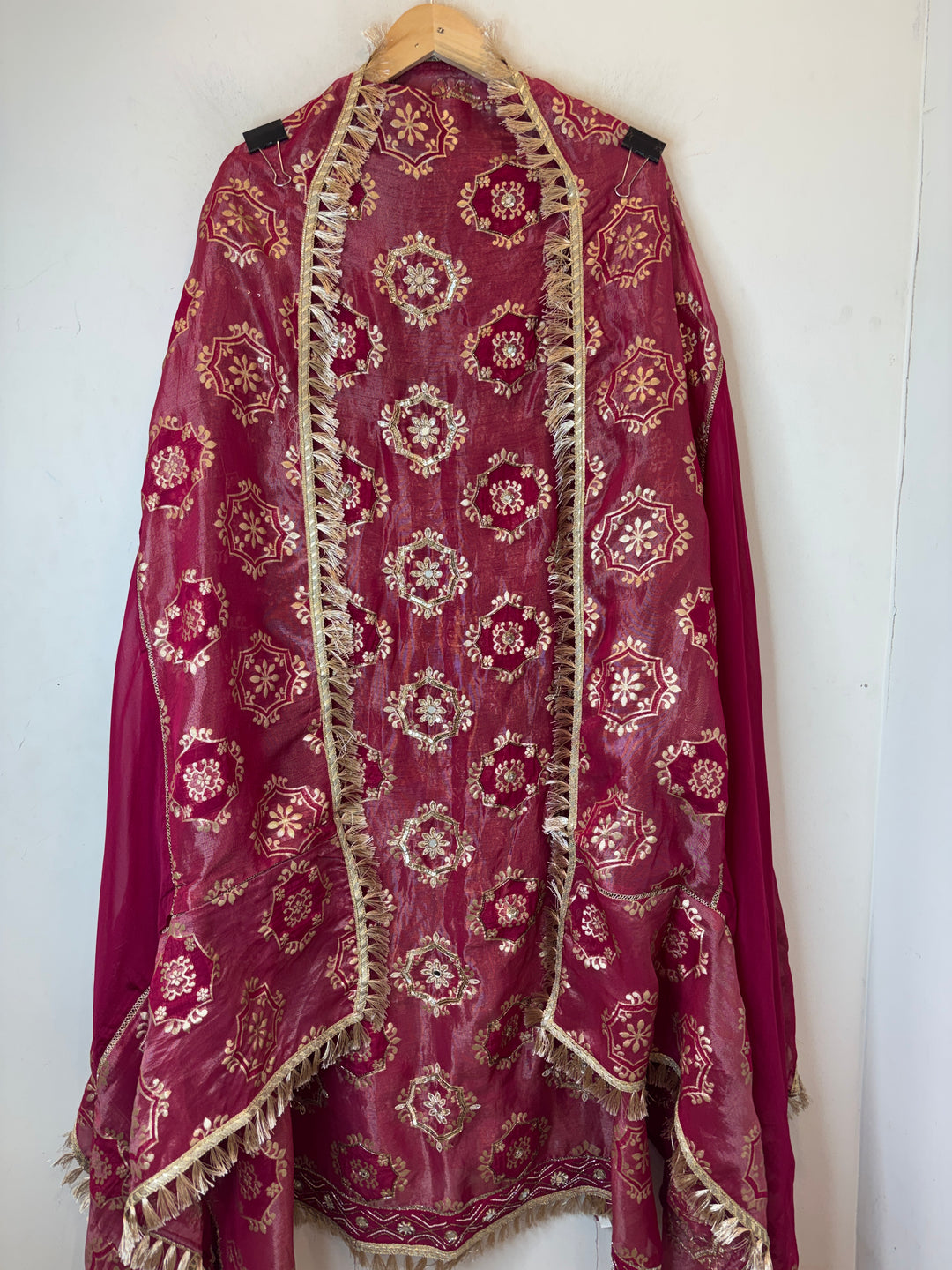 Inara – Tissue Jacquard Dabka Handwork Suit DBPRAJ03