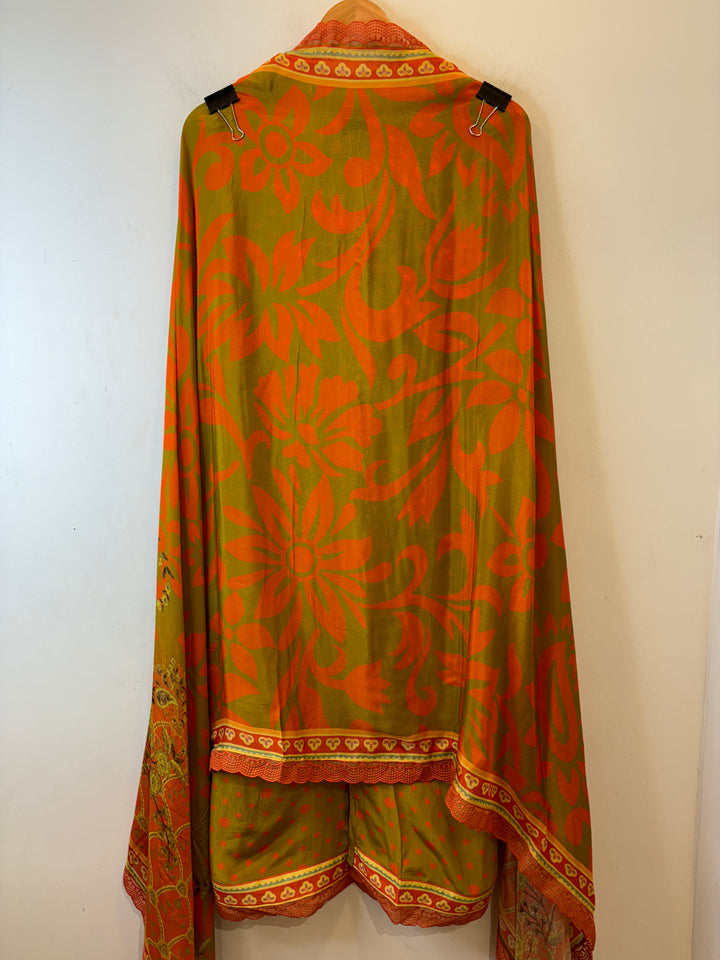 Arwa – Polka Dot Crepe Suit with Printed Dupatta