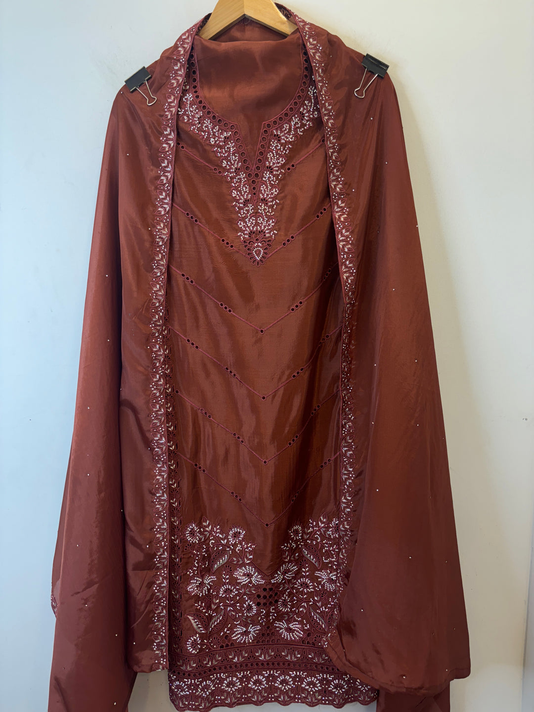 Nayab – Organza Silk Suit with Stone Highlights