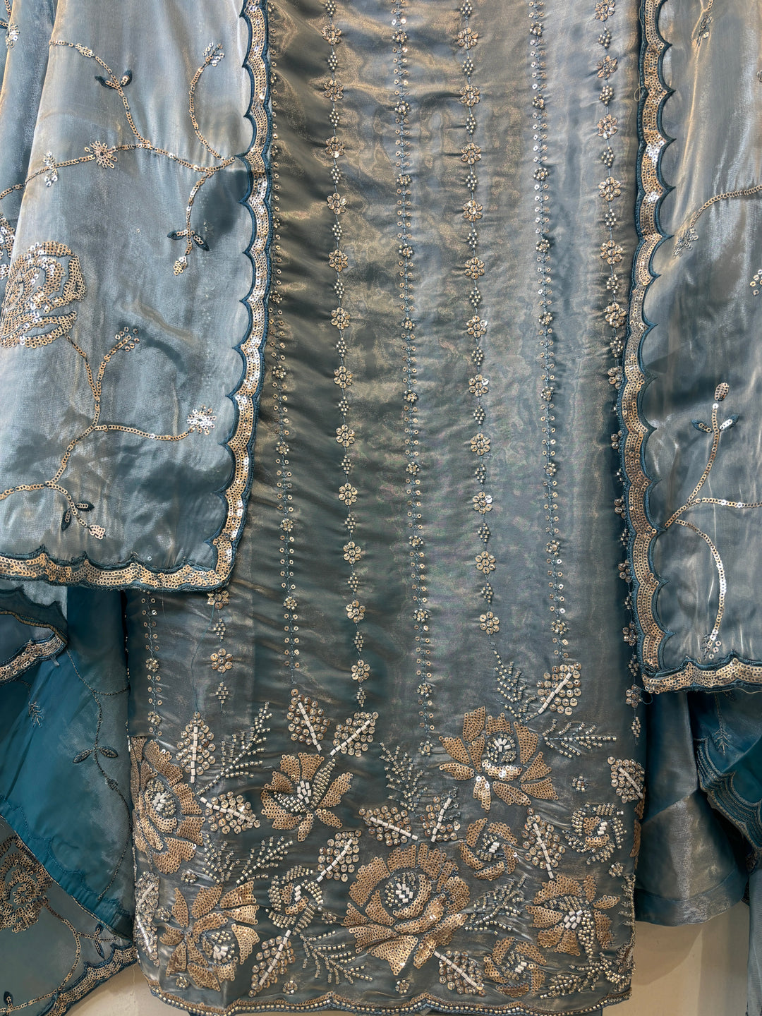 Amairah – Glass Organza Suit with All-Over Handwork