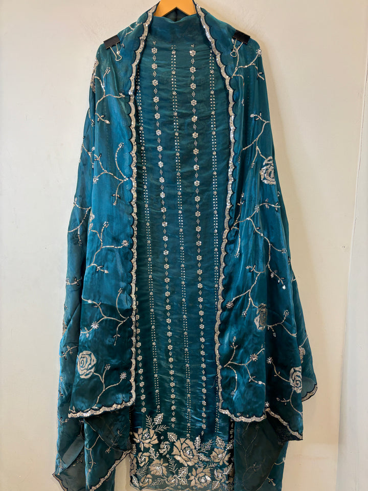 Amairah – Glass Organza Suit with All-Over Handwork