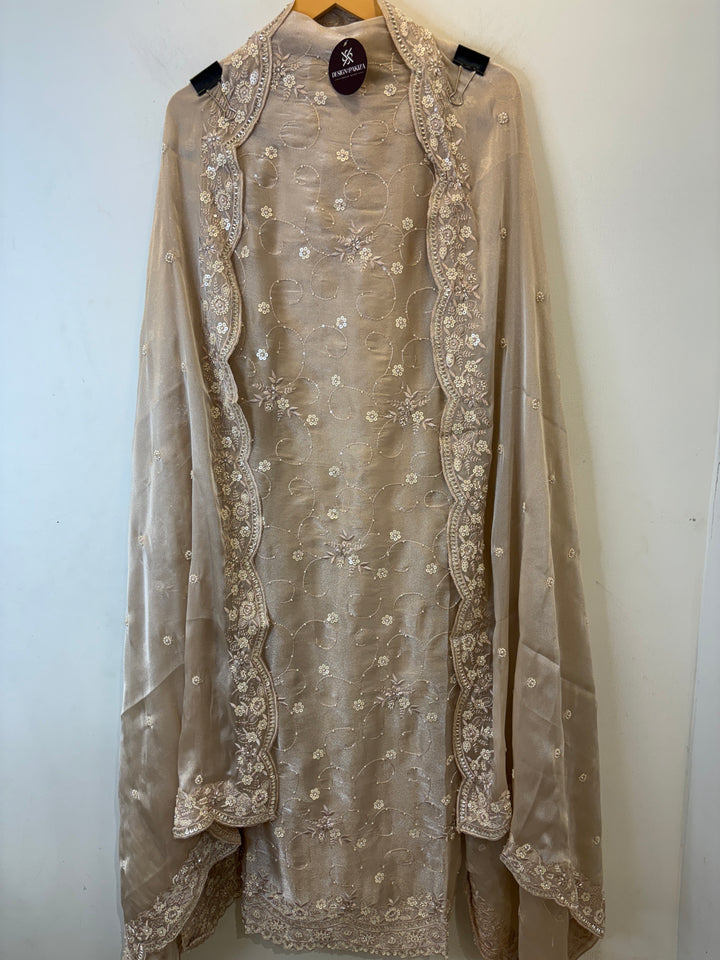 Eira – Glass Organza Thread &amp; Handwork Suit