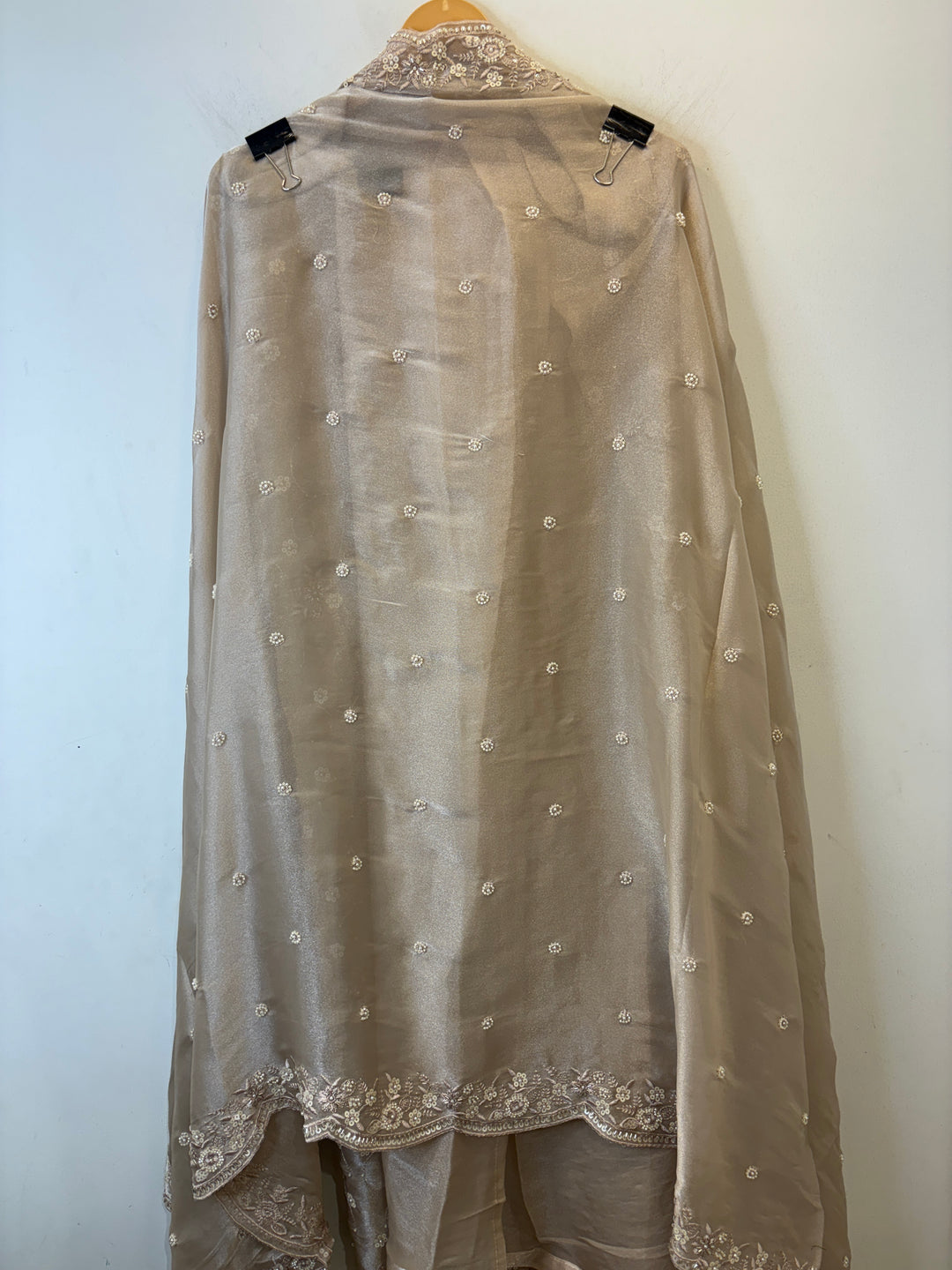 Eira – Glass Organza Thread &amp; Handwork Suit