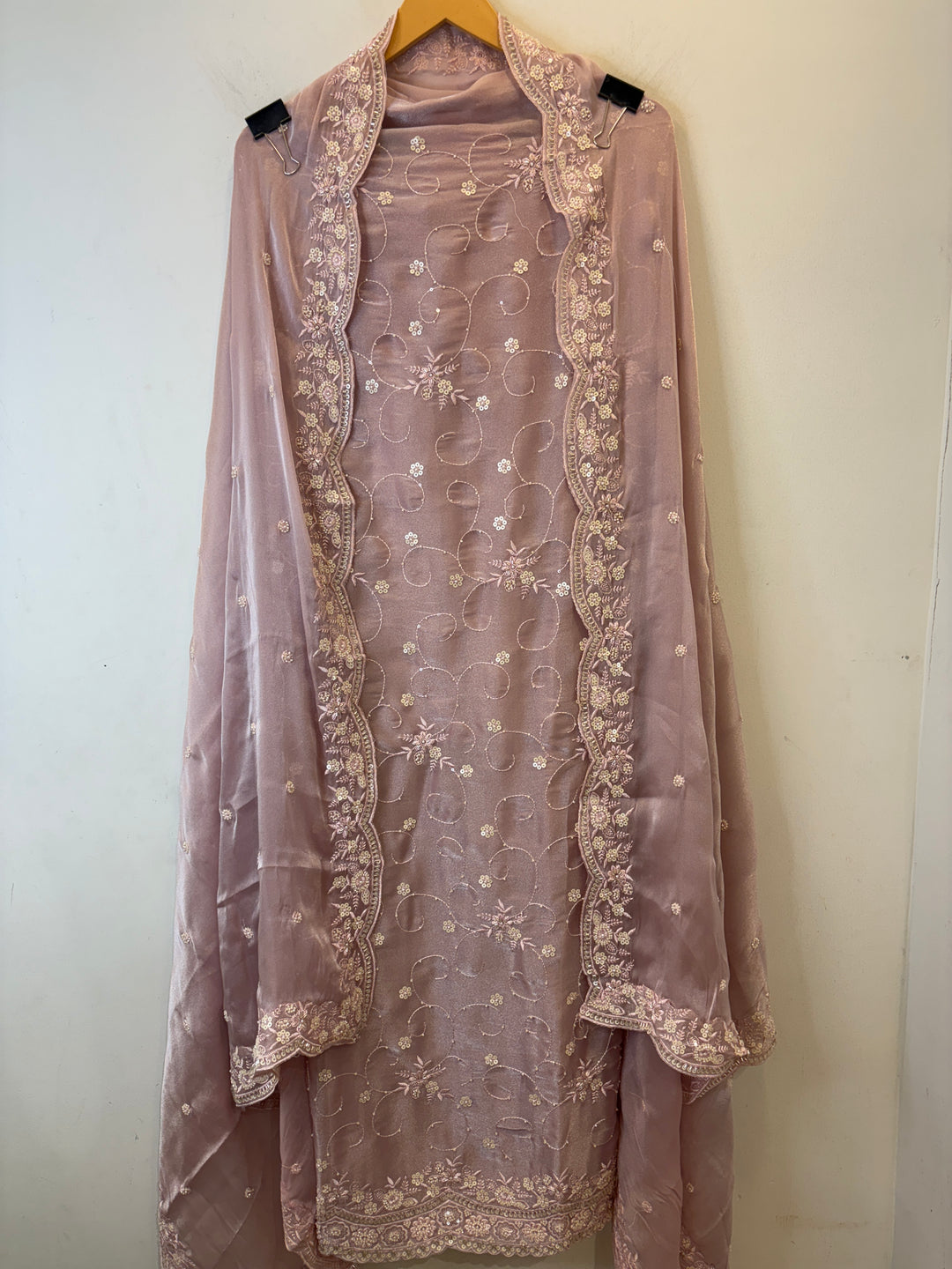 Eira – Glass Organza Thread &amp; Handwork Suit