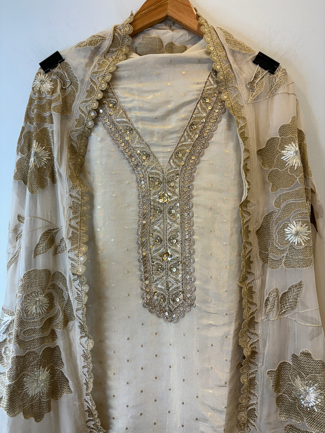 Ziya – Tissue Shimmer Zari Suit