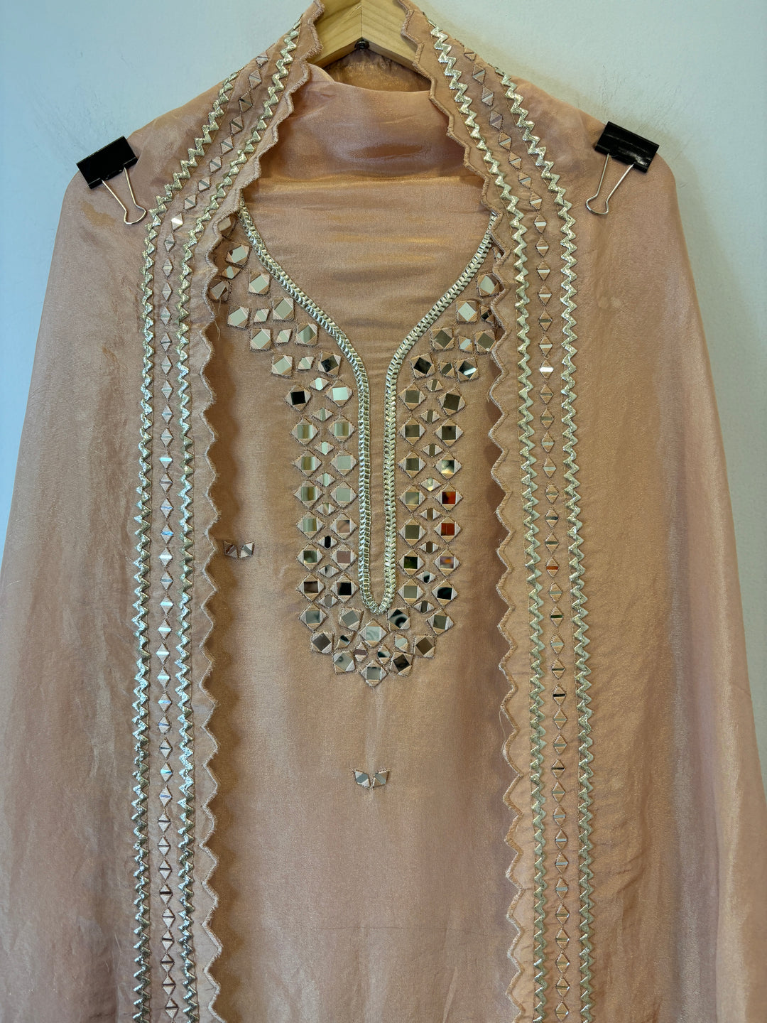 Amaira – Tissue Shimmer Mirror Suit