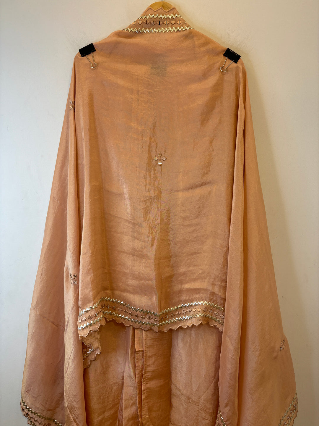 Amaira – Tissue Shimmer Mirror Suit