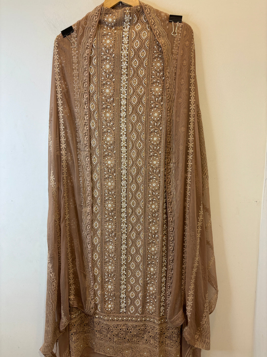 Samaira – Georgette Threadwork Suit