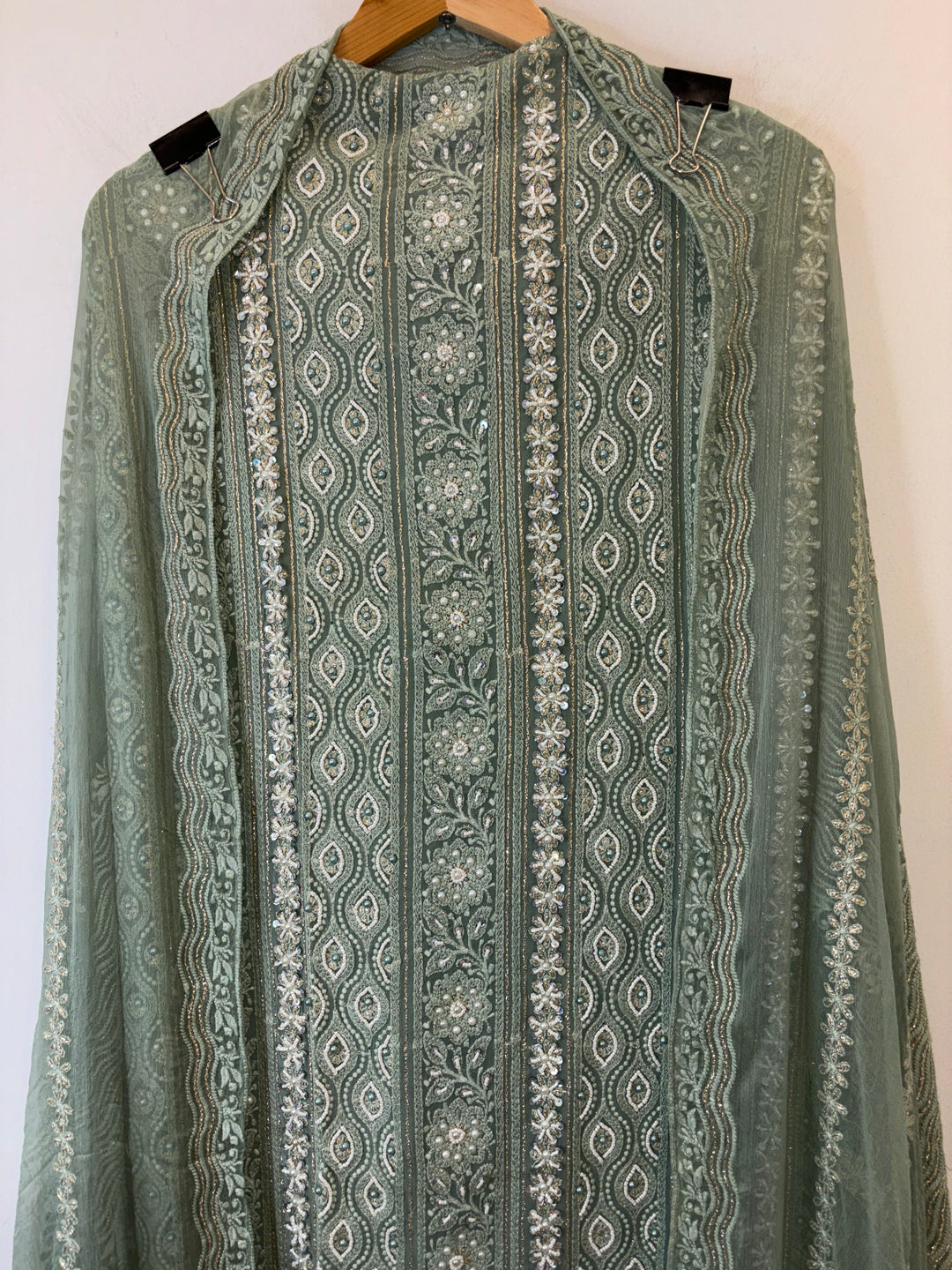 Samaira – Georgette Threadwork Suit