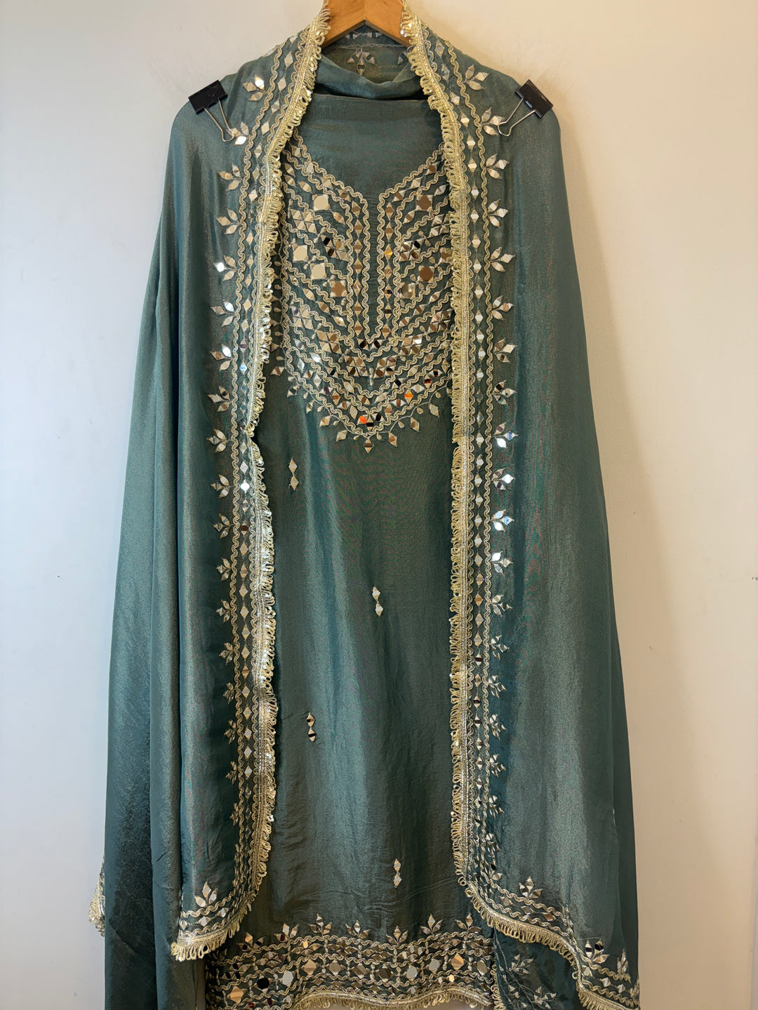Miranz – Tissue Shimmer Mirror Suit