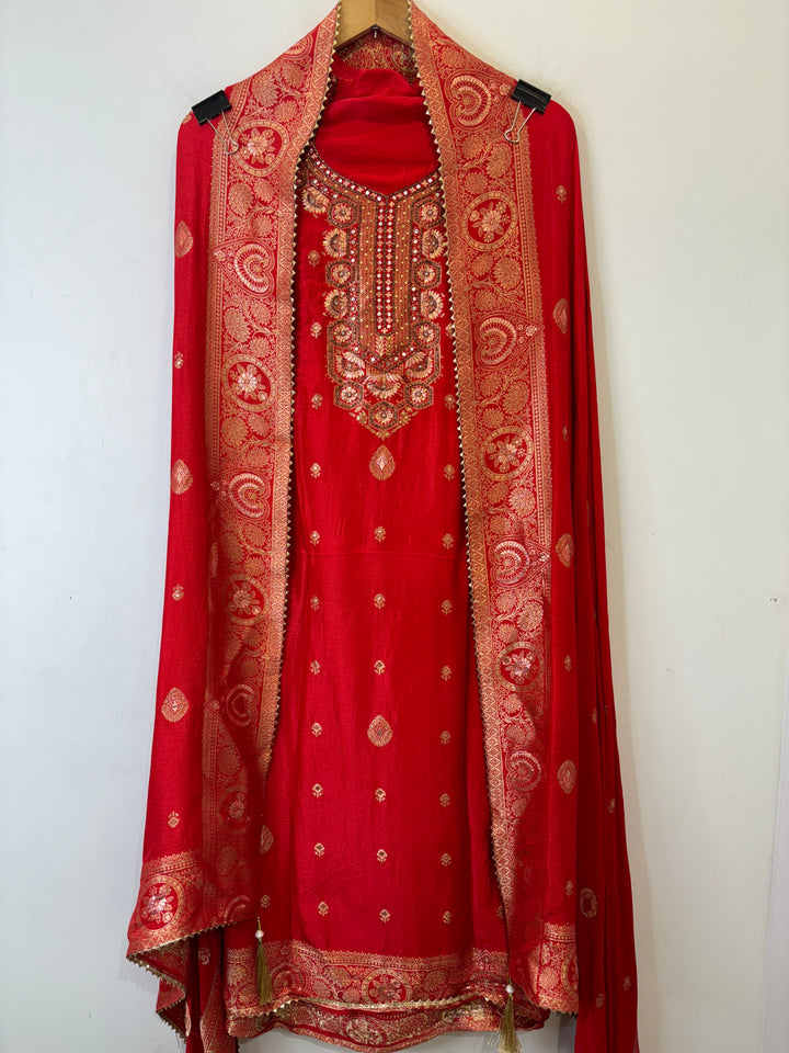 Mehira – Banarasi Dola Silk Suit