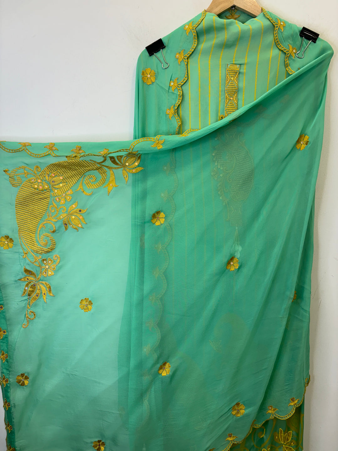 Arvya – Satin Organza Digital Suit