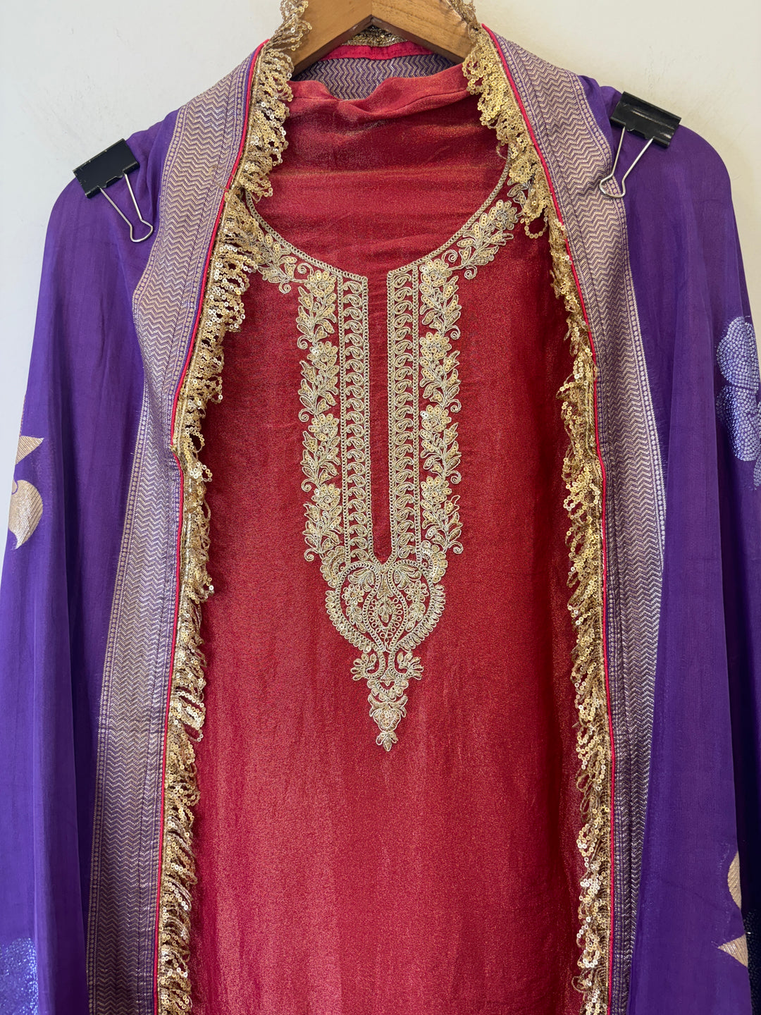 Zenya – Shimmer Tissue Suit with Banarasi Dupatta