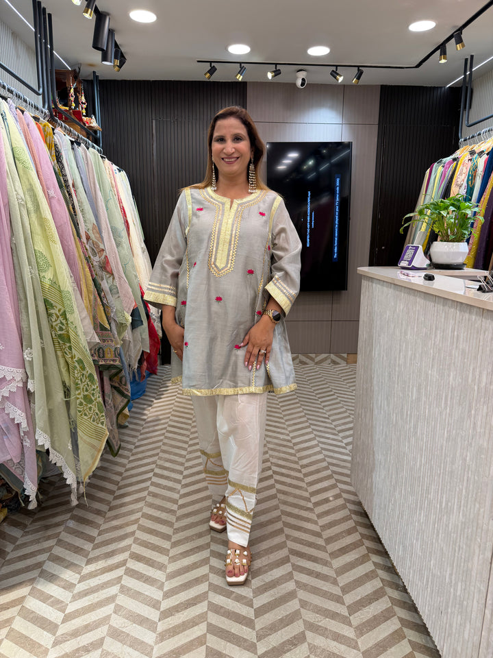 Zohra – Grey Mul Chanderi Gota Work Suit Set