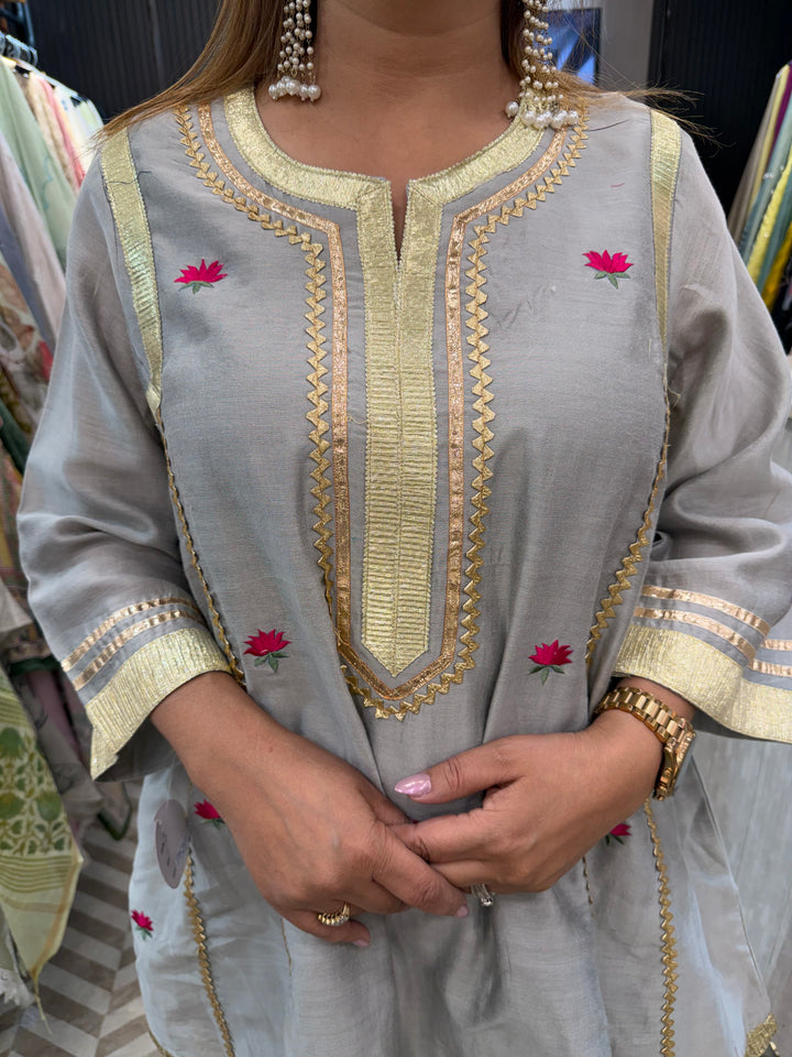 Zohra – Grey Mul Chanderi Gota Work Suit Set