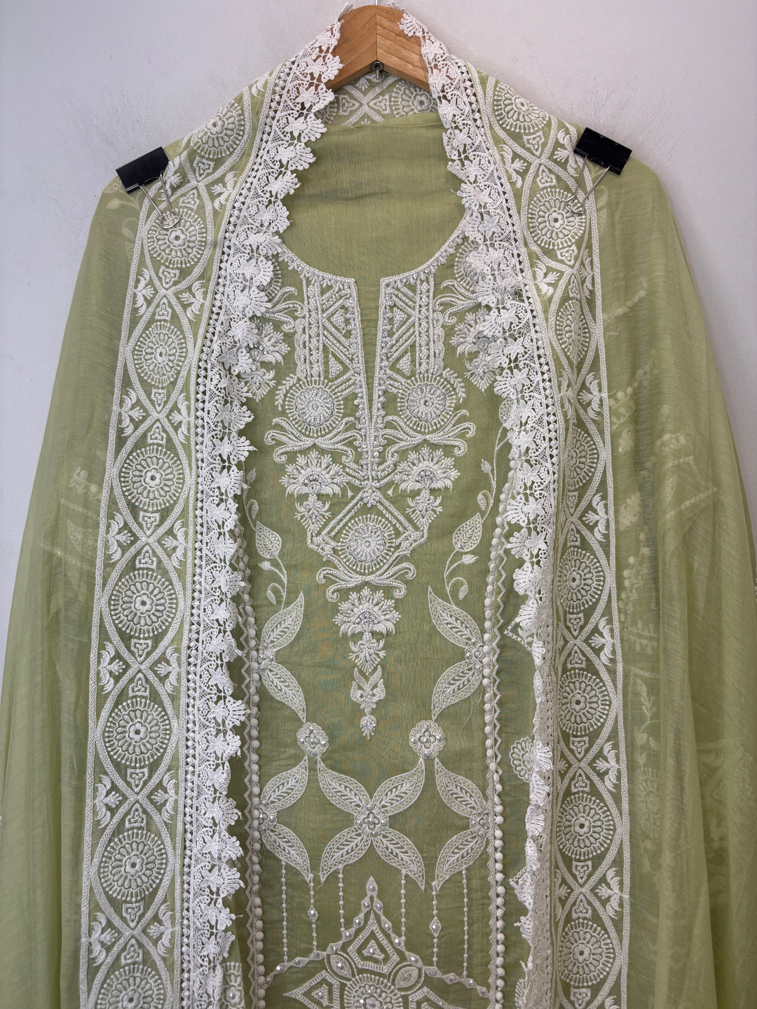 Avelia – Green Mul Cotton A-Line Handwork Suit