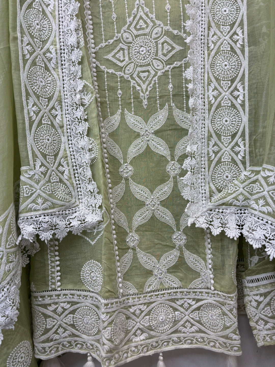 Avelia – Green Mul Cotton A-Line Handwork Suit