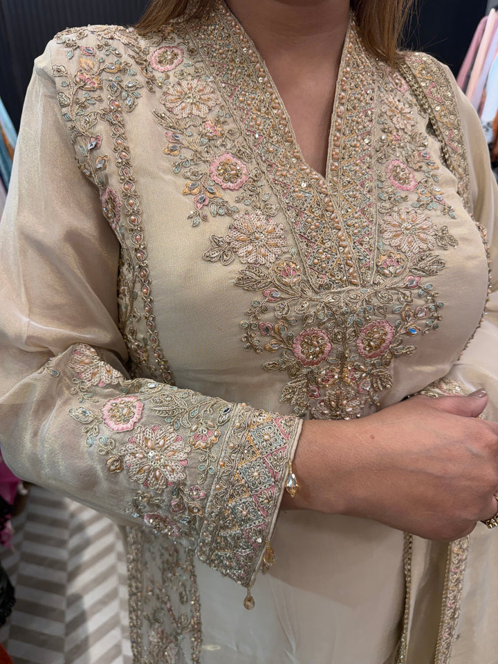 Mahira – Ivory Tissue Pakistani Short Shirt Farshi Salwar Set