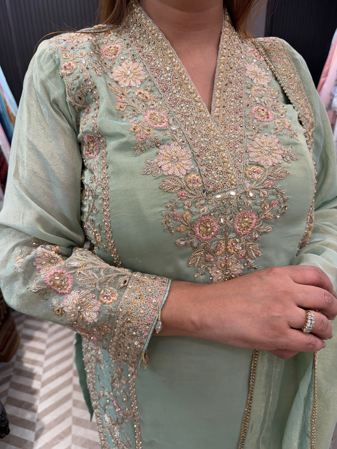 Mahira – Mint Green Tissue Pakistani Short Shirt Farshi Salwar Set