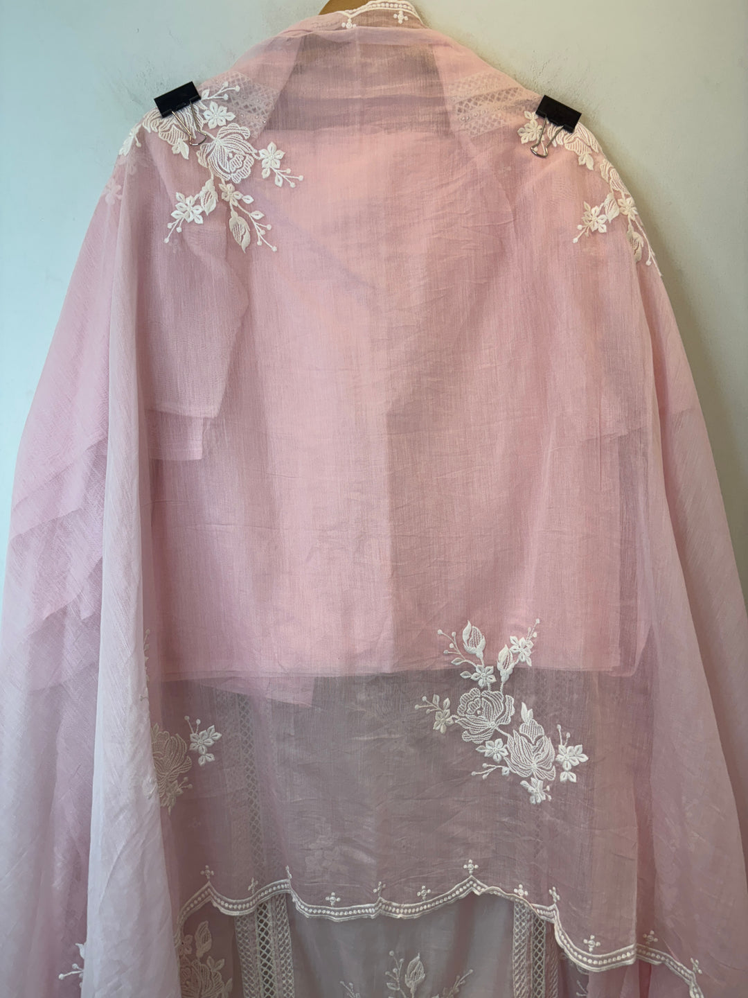 Floresta – Pink Mul Cotton Cutwork Suit