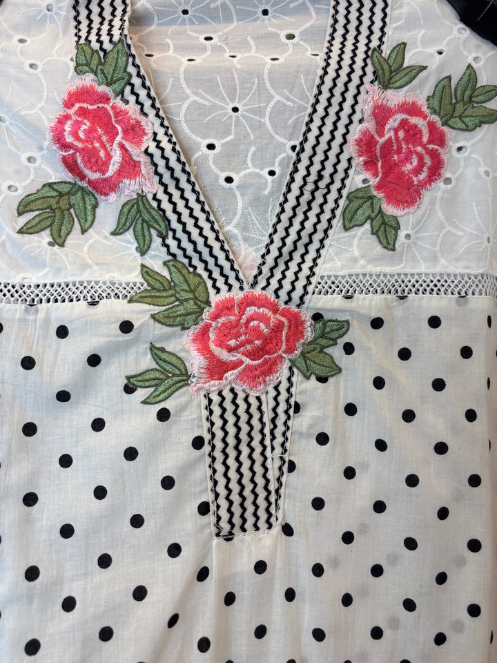Polina – White Cotton Polka Embroidered Suit
